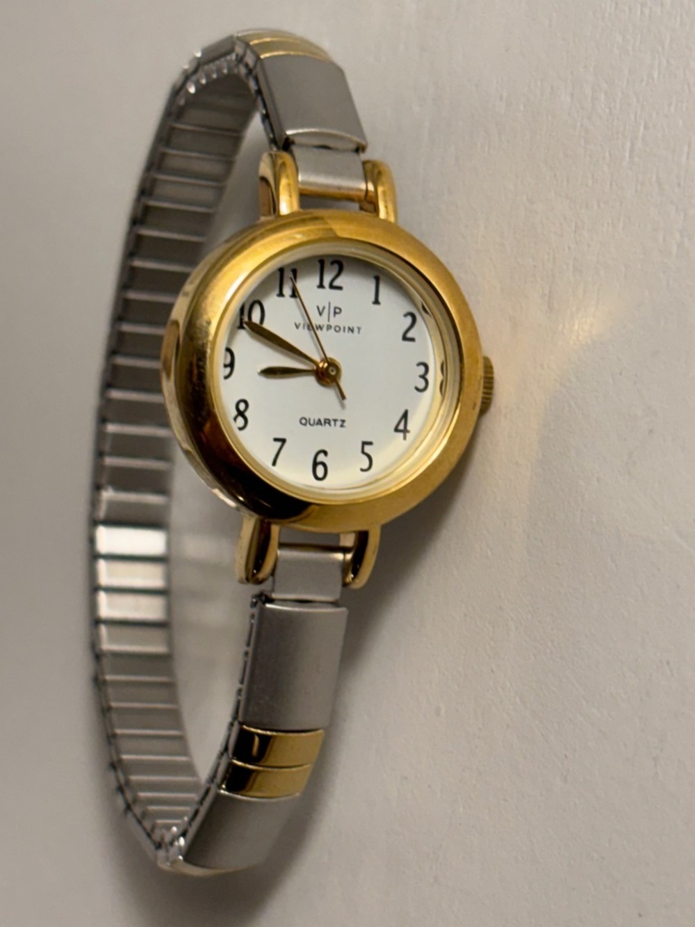 Viewpoint by Timex Women’s Two-Tone Expansion Band Watch CC3D83100 – Working